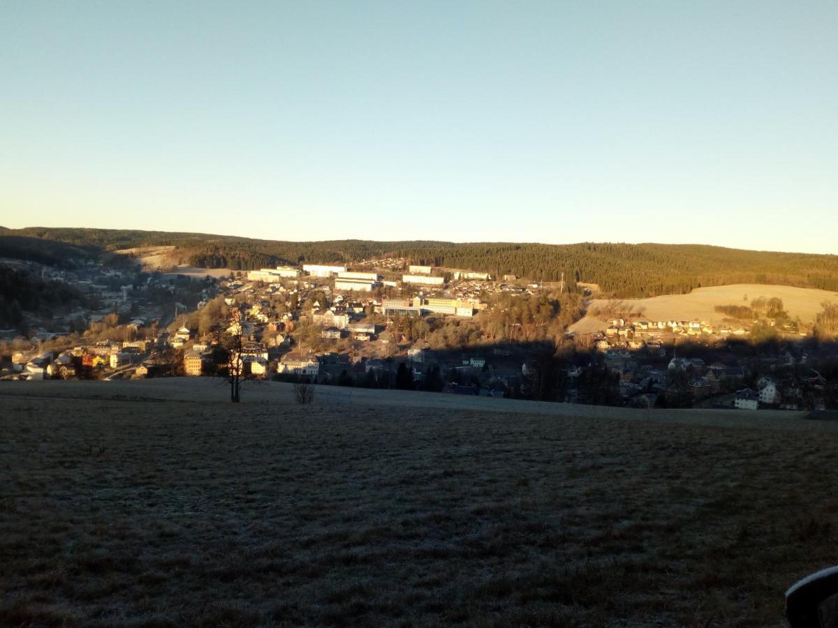 Ferienwohnung Koernerberg Клингентал Екстериор снимка