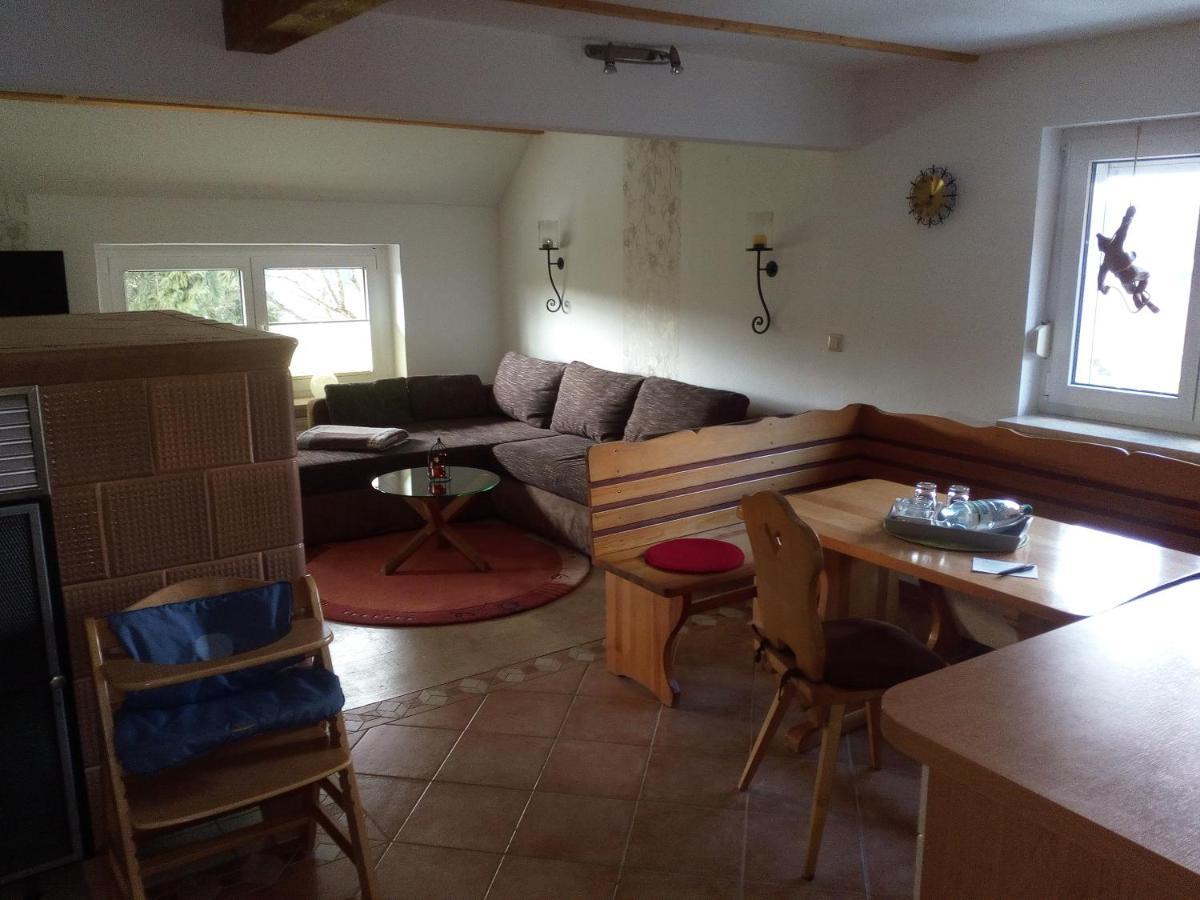 Ferienwohnung Koernerberg Клингентал Екстериор снимка
