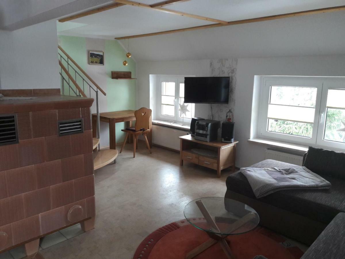Ferienwohnung Koernerberg Клингентал Екстериор снимка